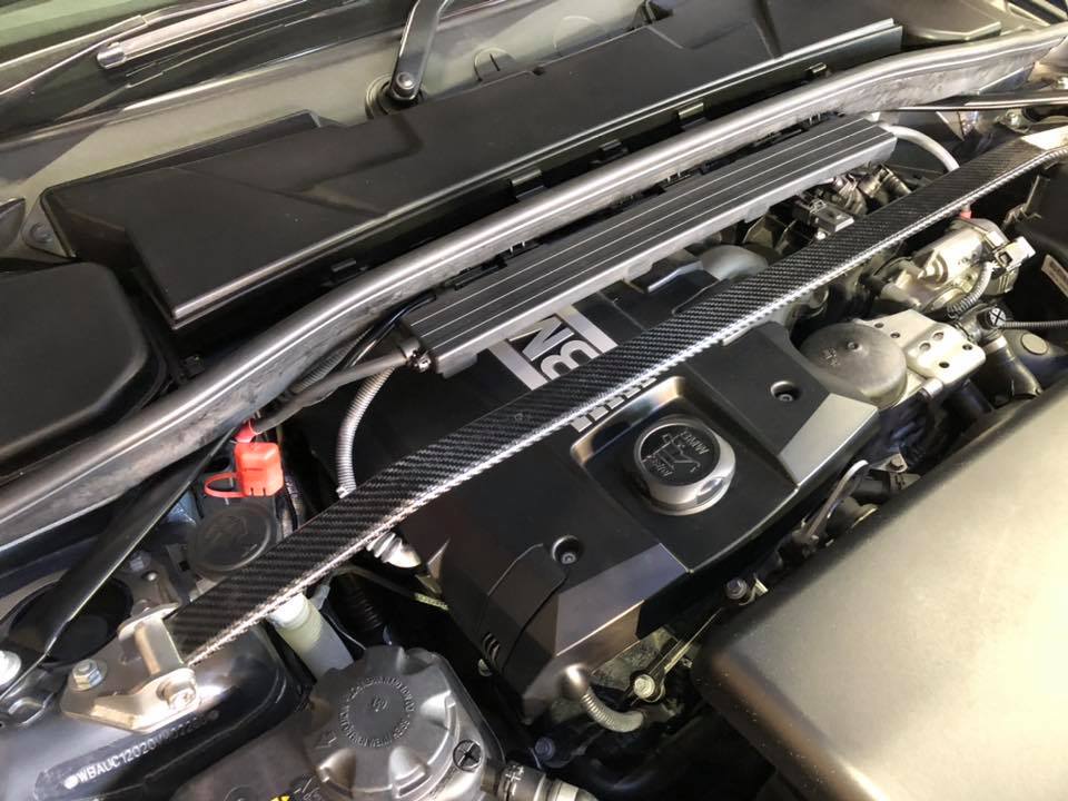 BMW E82にHIGHSPARKイグニッションコイルを装着！