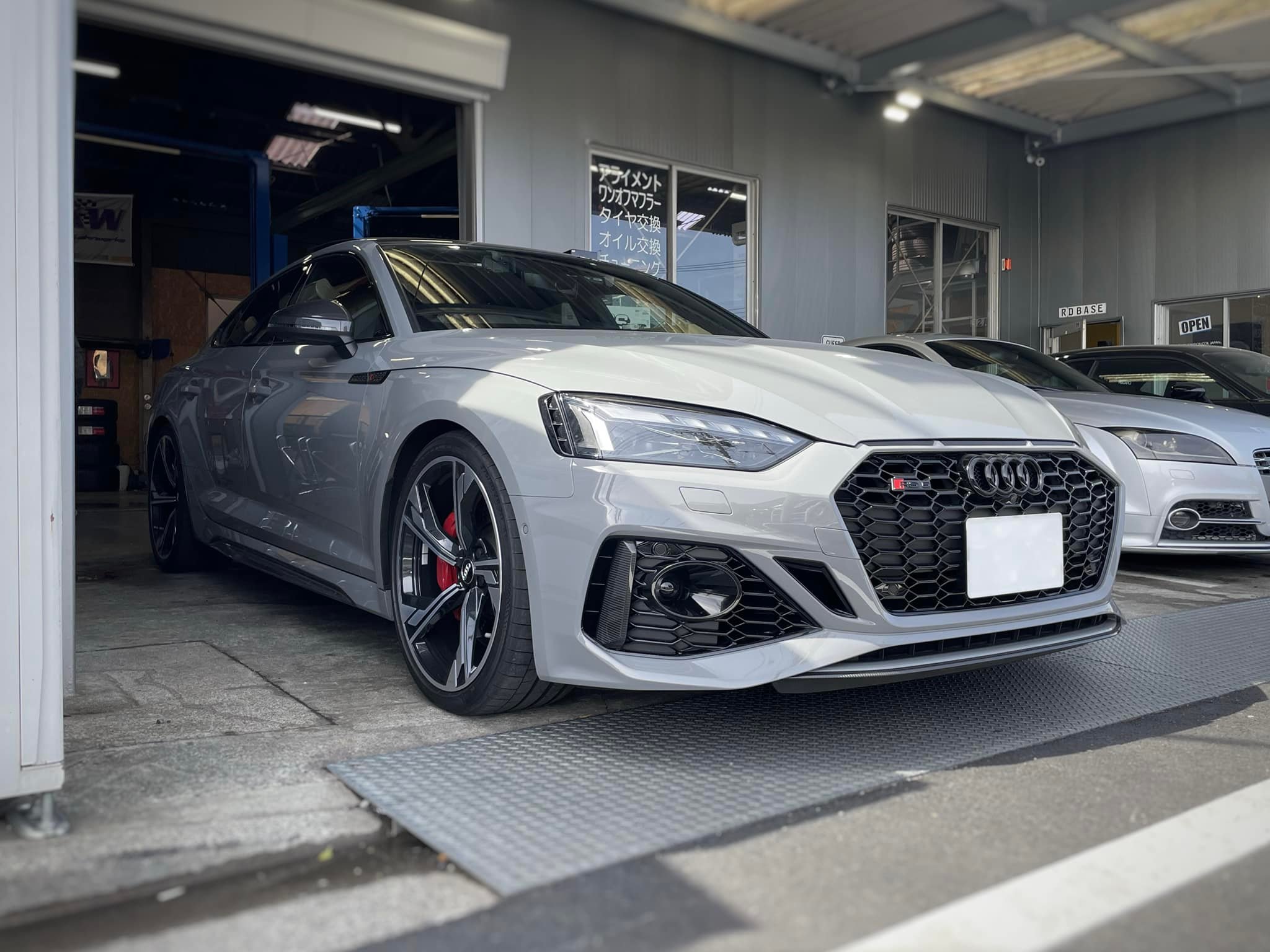 RS4  X  RS5！