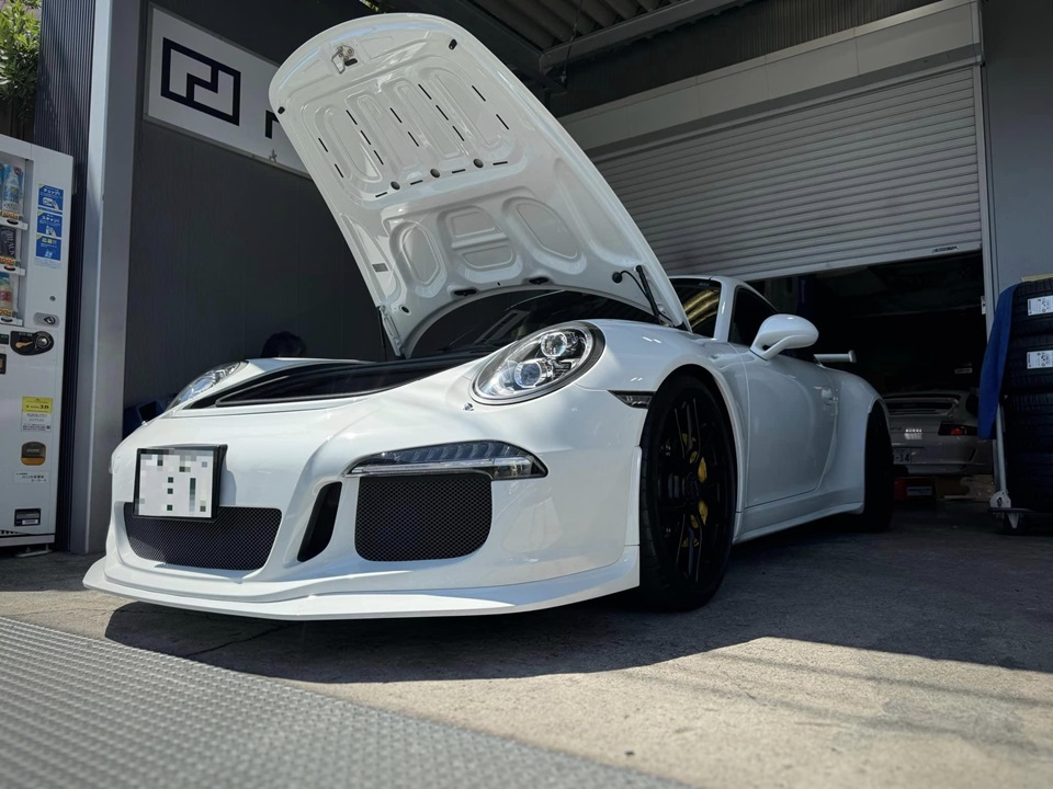 991 GT3  X  997 GT3！