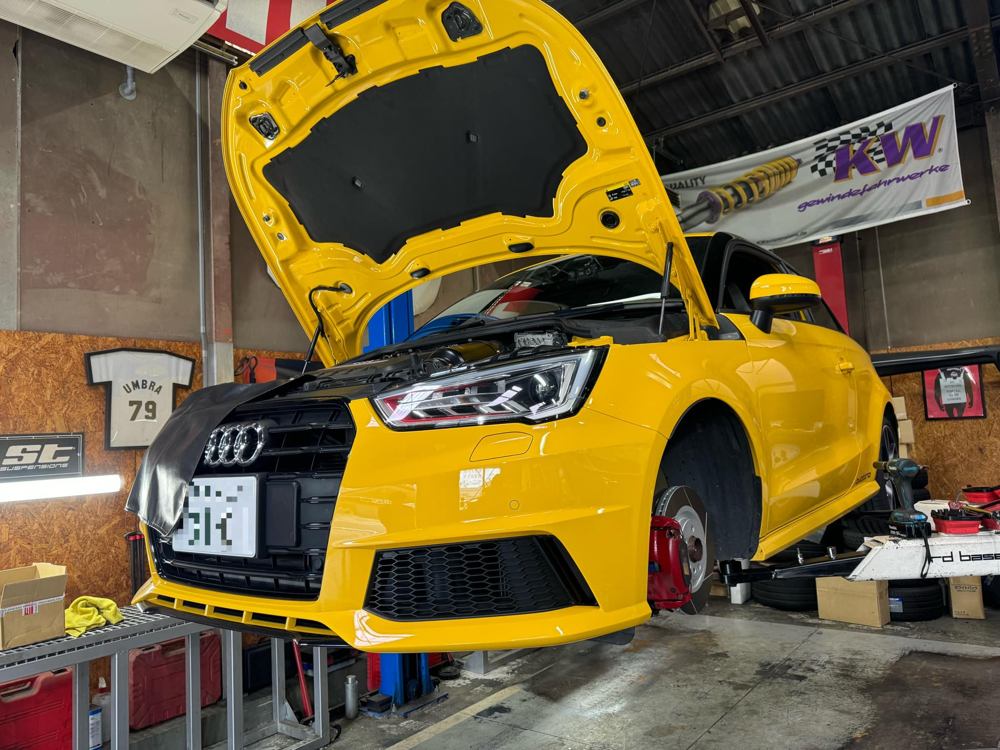 AUDI S1  X  Racingline！