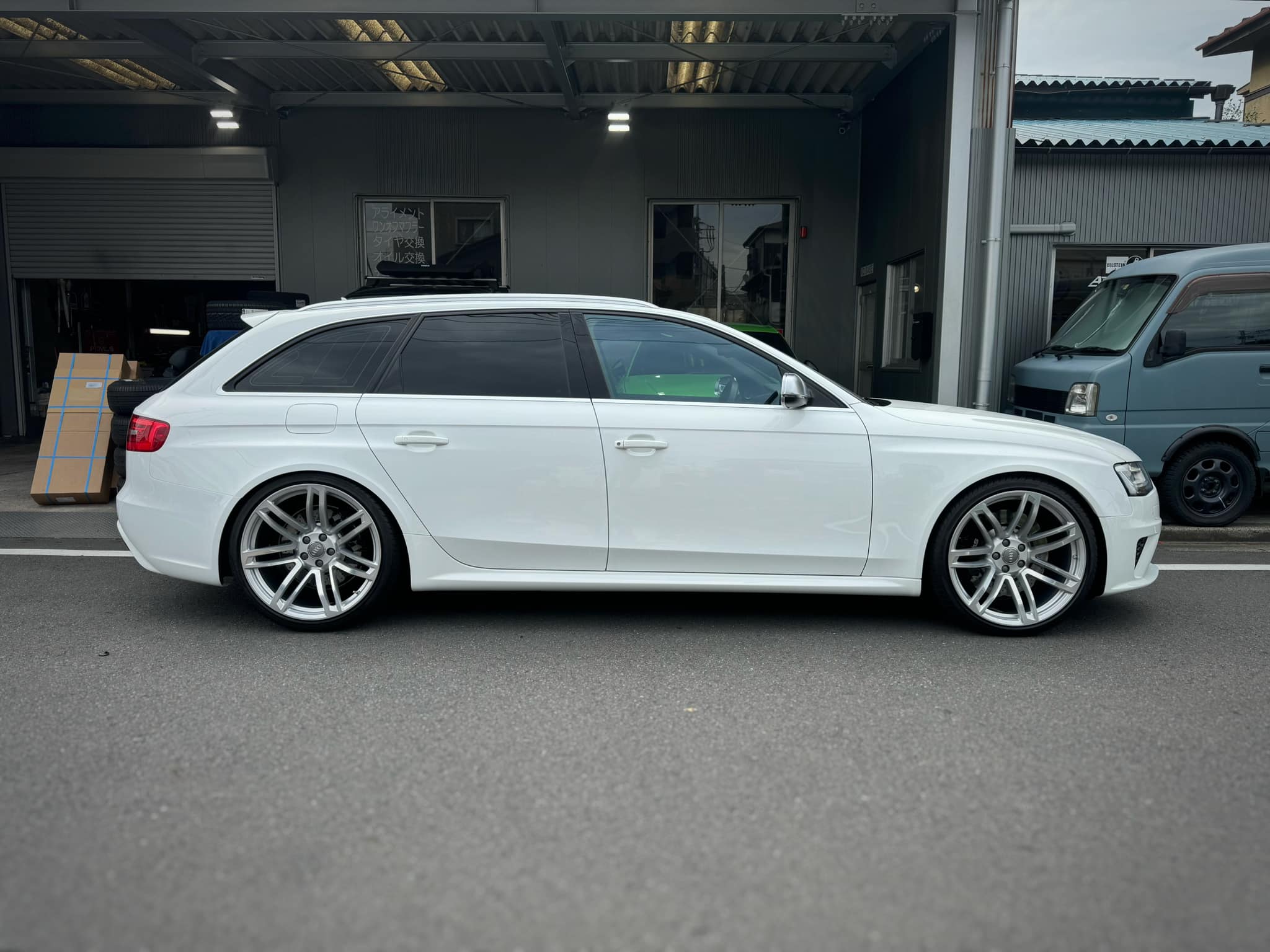 RS4  X  RS4！