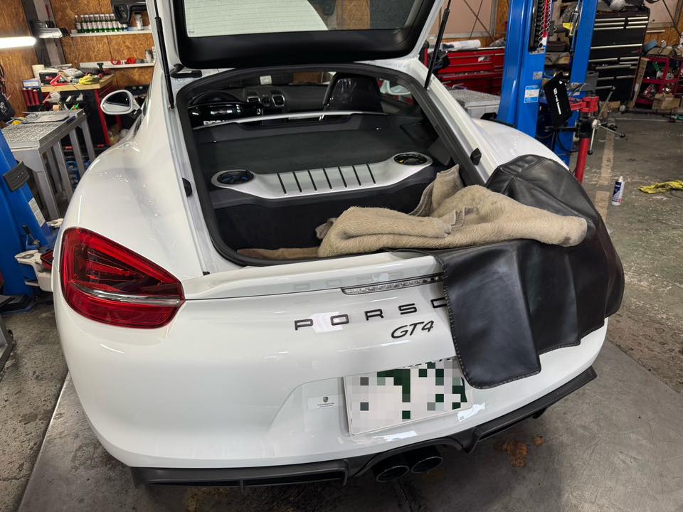 Cayman GT4  X  X1  X  218d  X  DB7！
