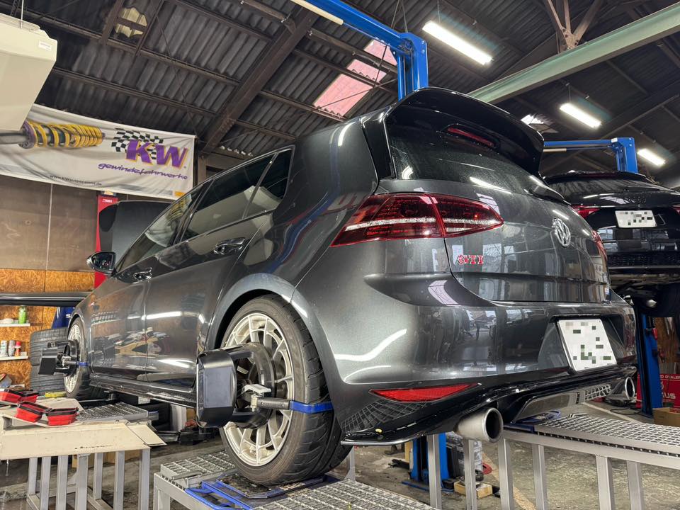 GTI CLUBSPORT  X  M2！