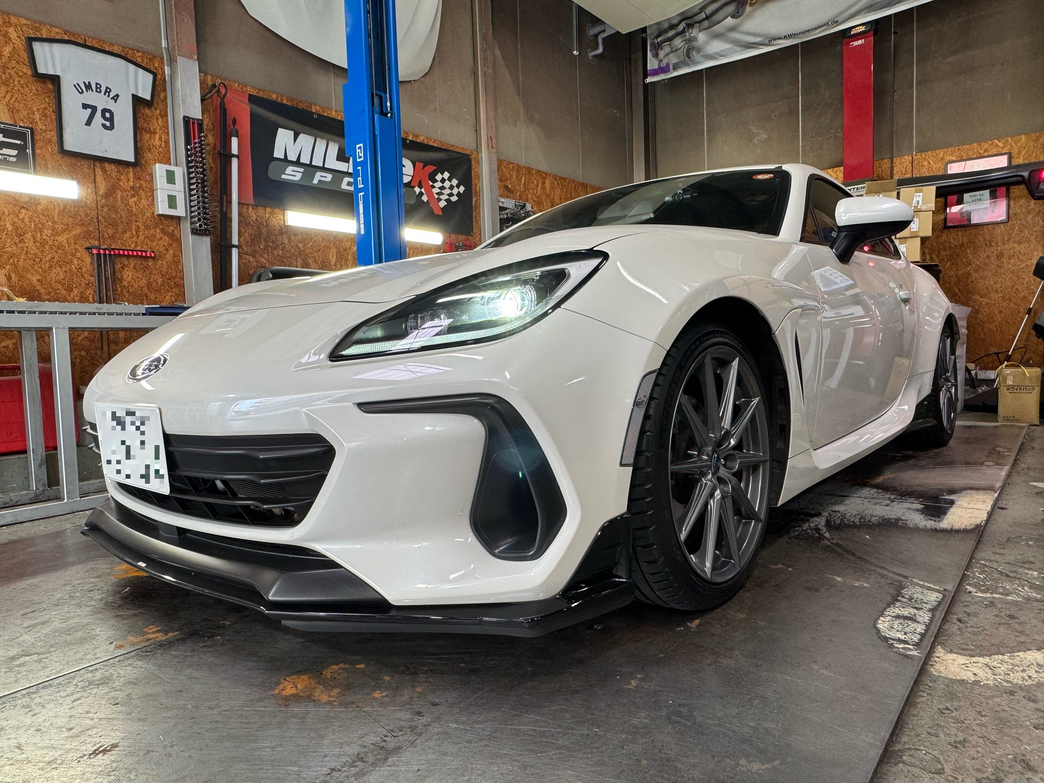 BRZ  X  86！
