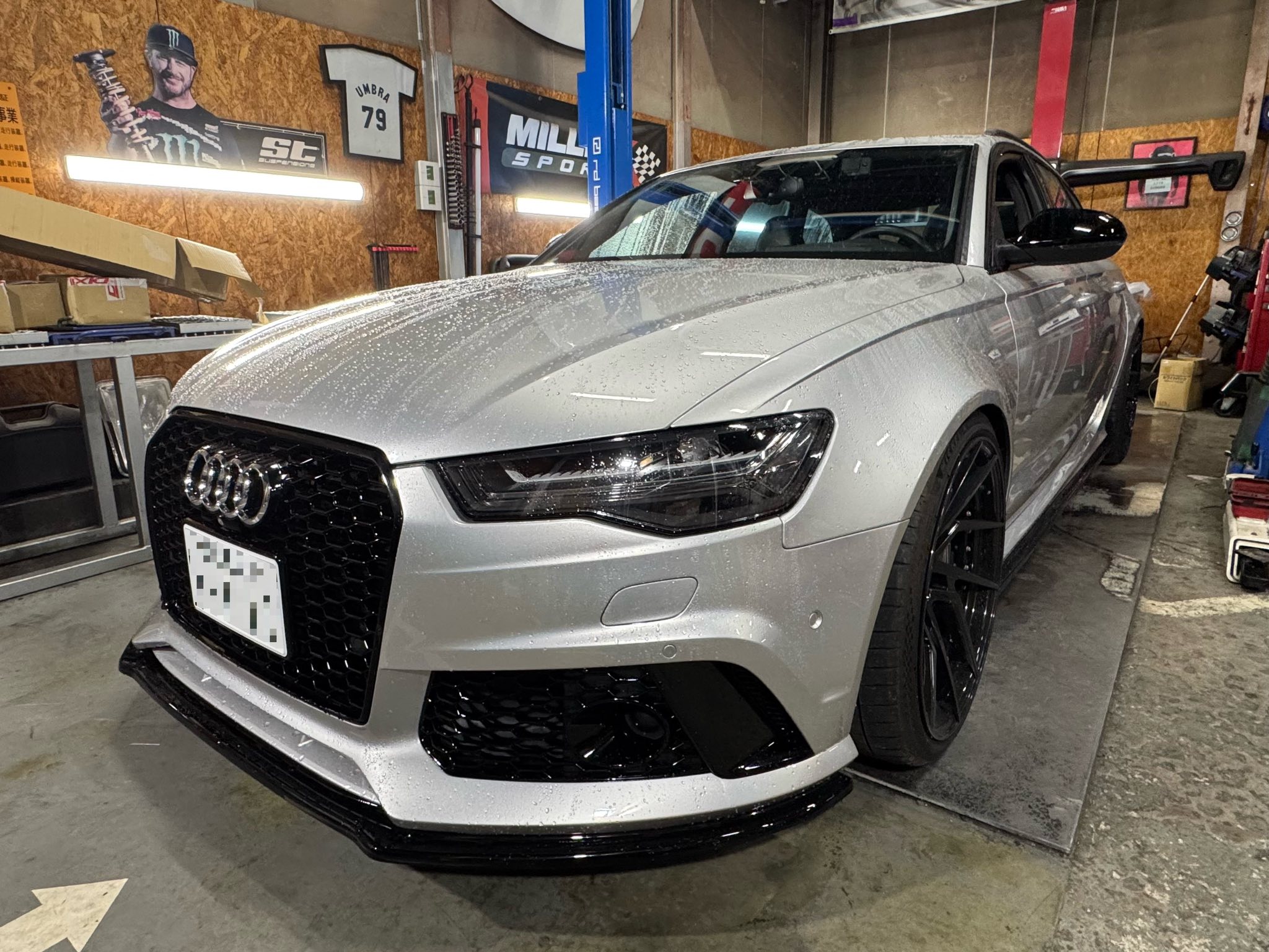 Turbo S  X  RS6  X  RSQ8！