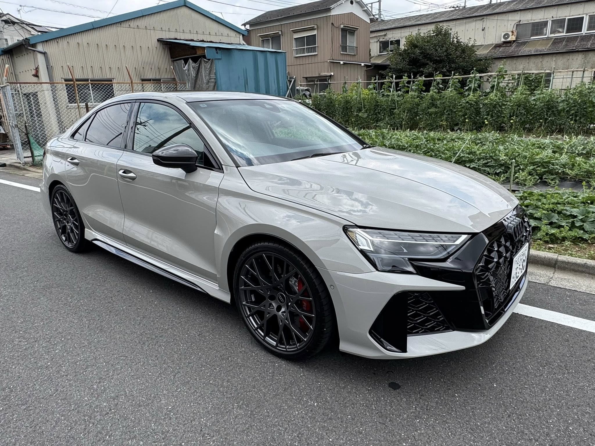 S1  X  RS3  X  TT  X  A3  X  TANTO！