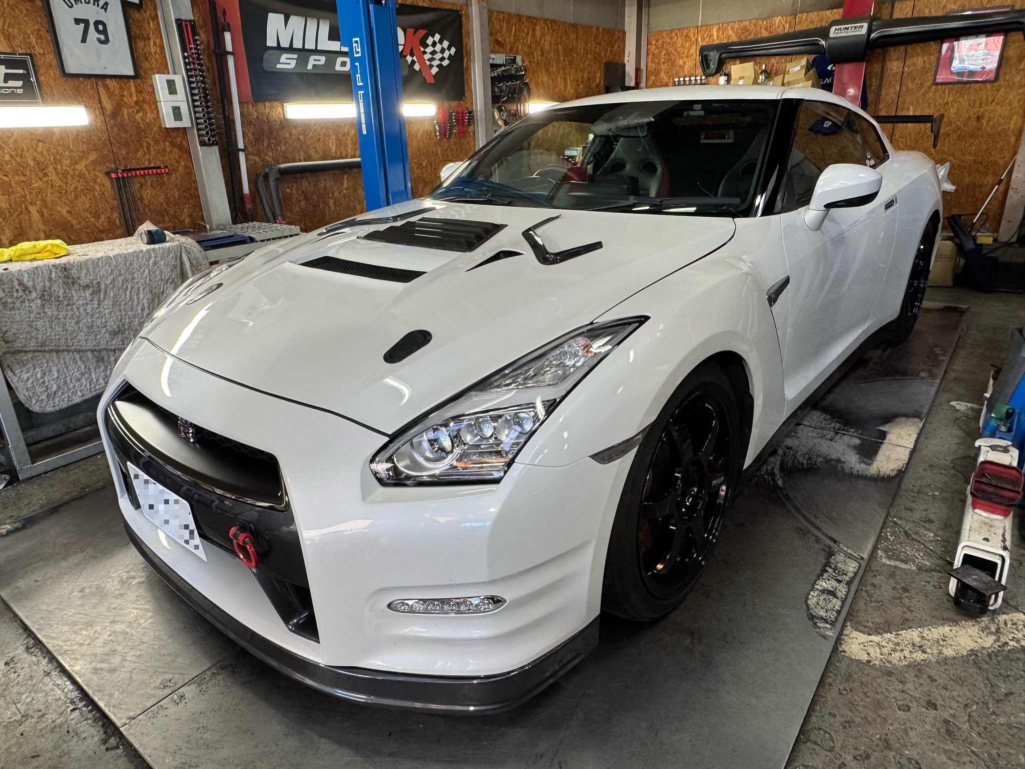 TT  X  M3  X  ML  X  GT-R！