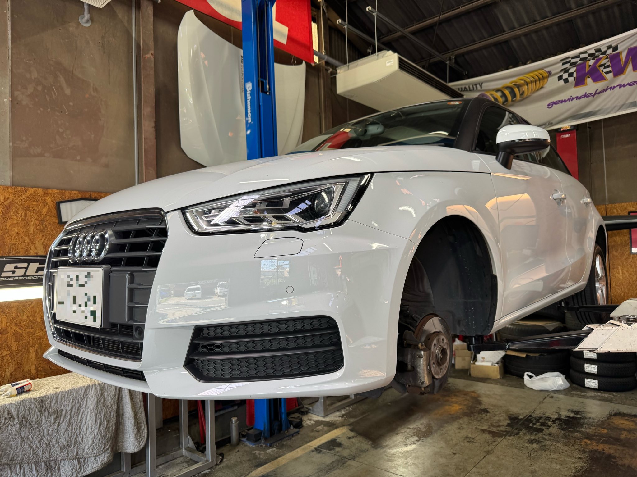 GR86  X  AUDI A1！