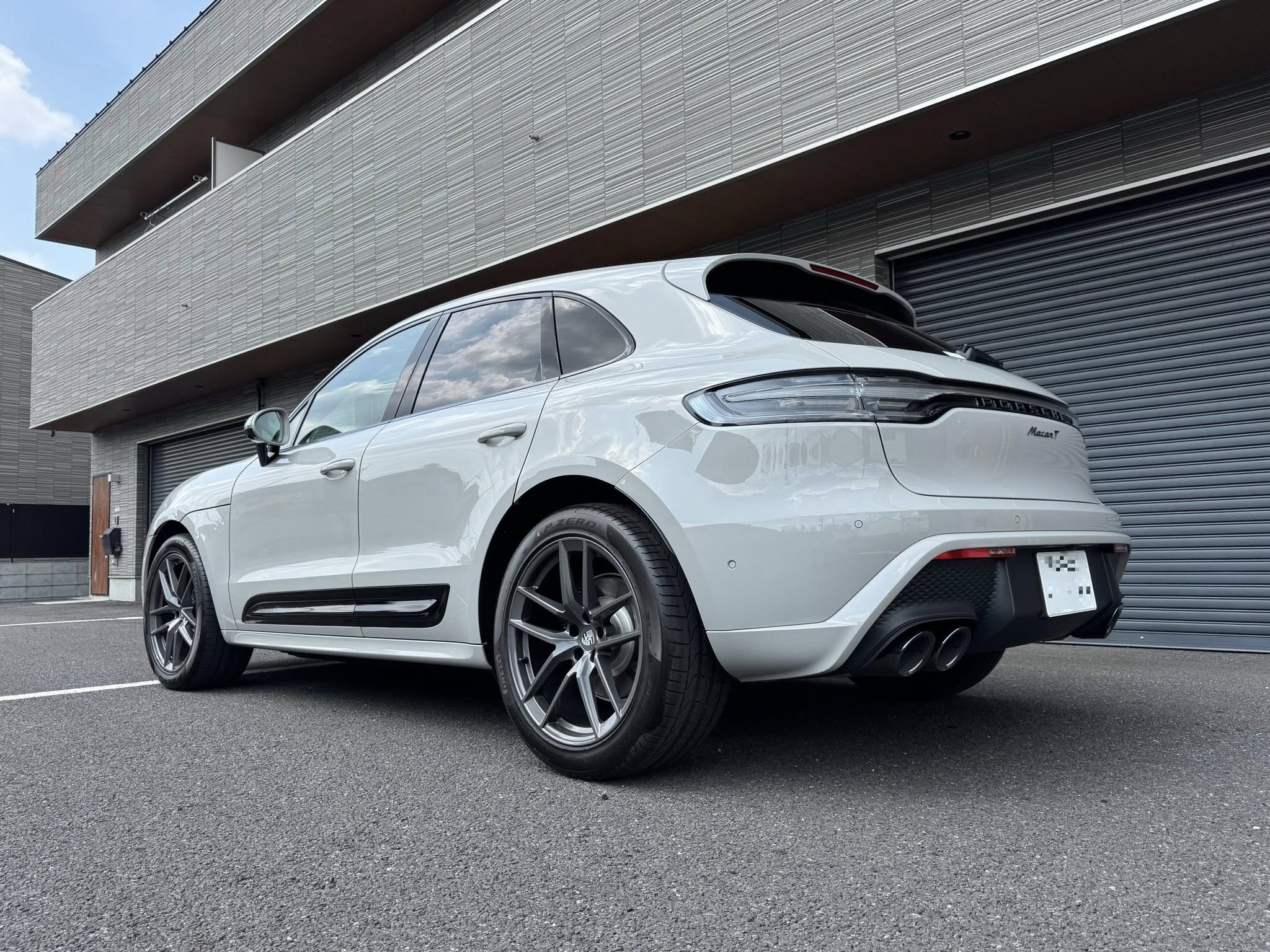 Macan  X  Macan！