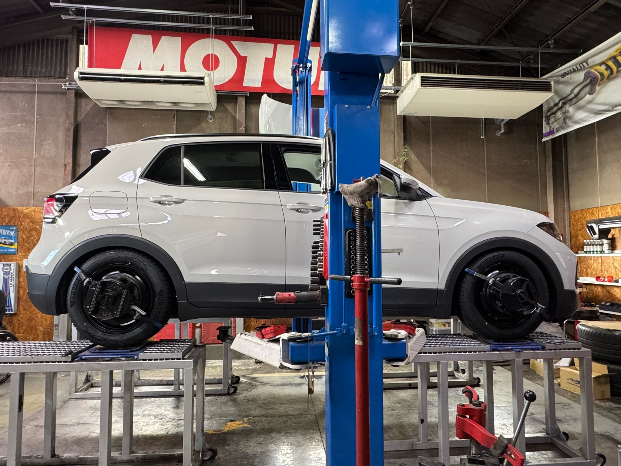 T-Cross  X  KW！