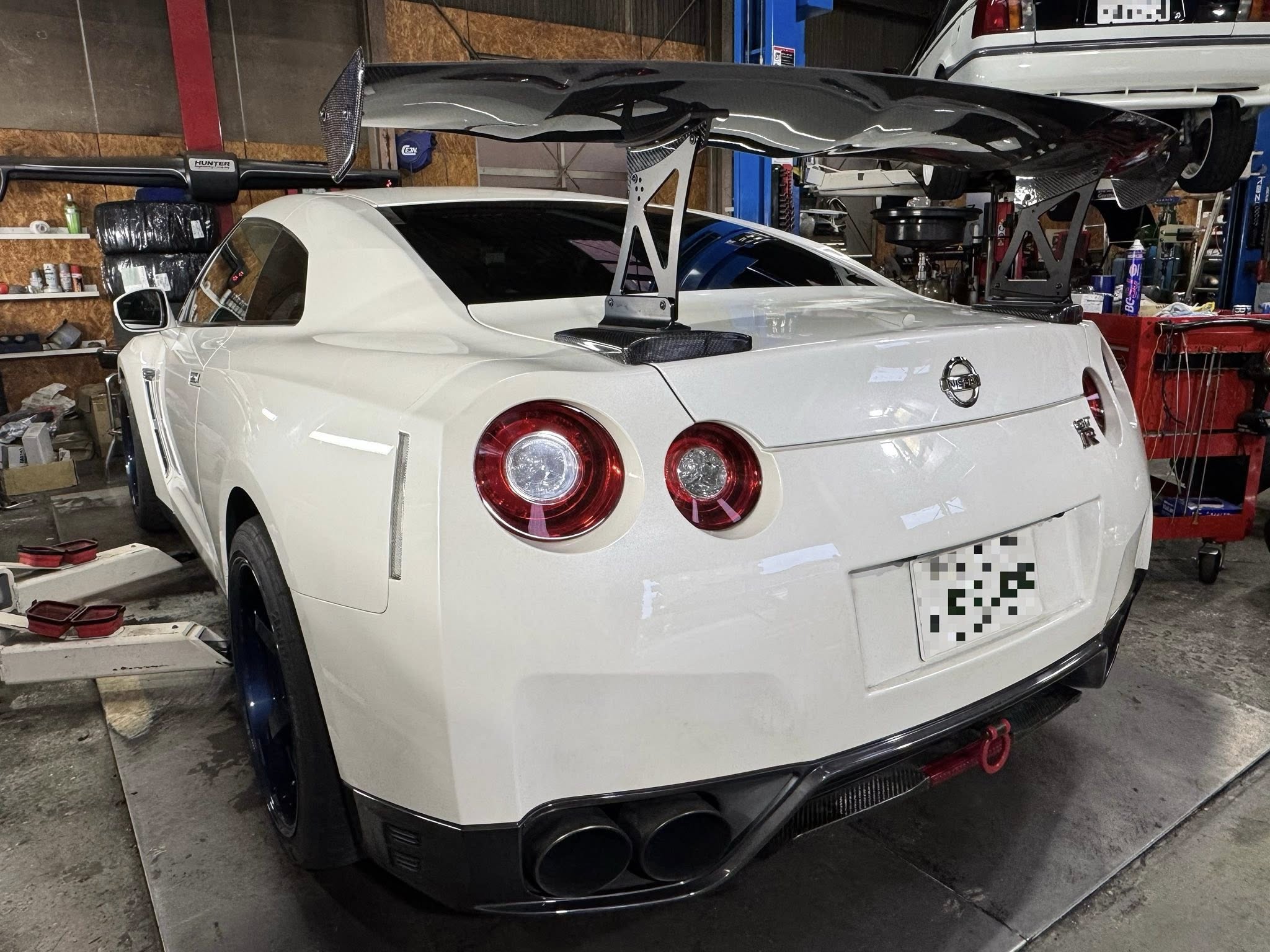 GT-R フルード交換にGTウィング入替！