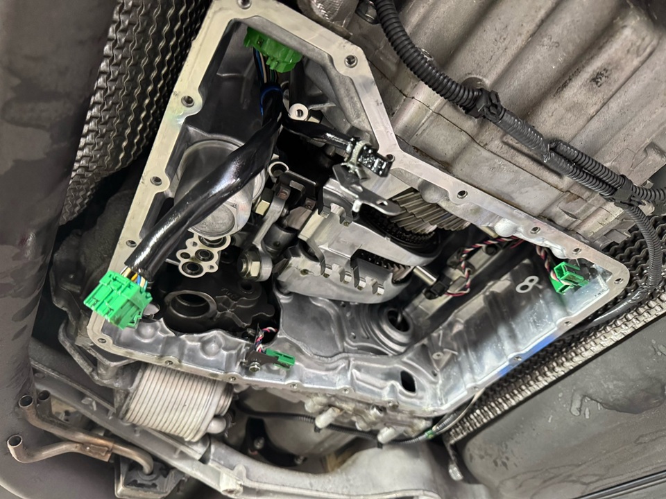 GT-R フルード交換にGTウィング入替！