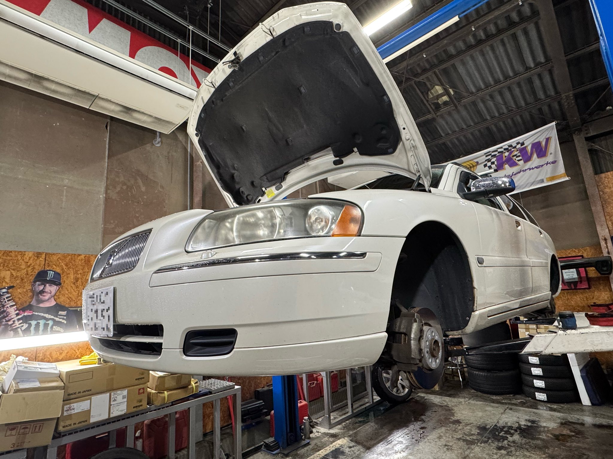 ランクル  X  GRヤリス  X  V70  X  M135i!