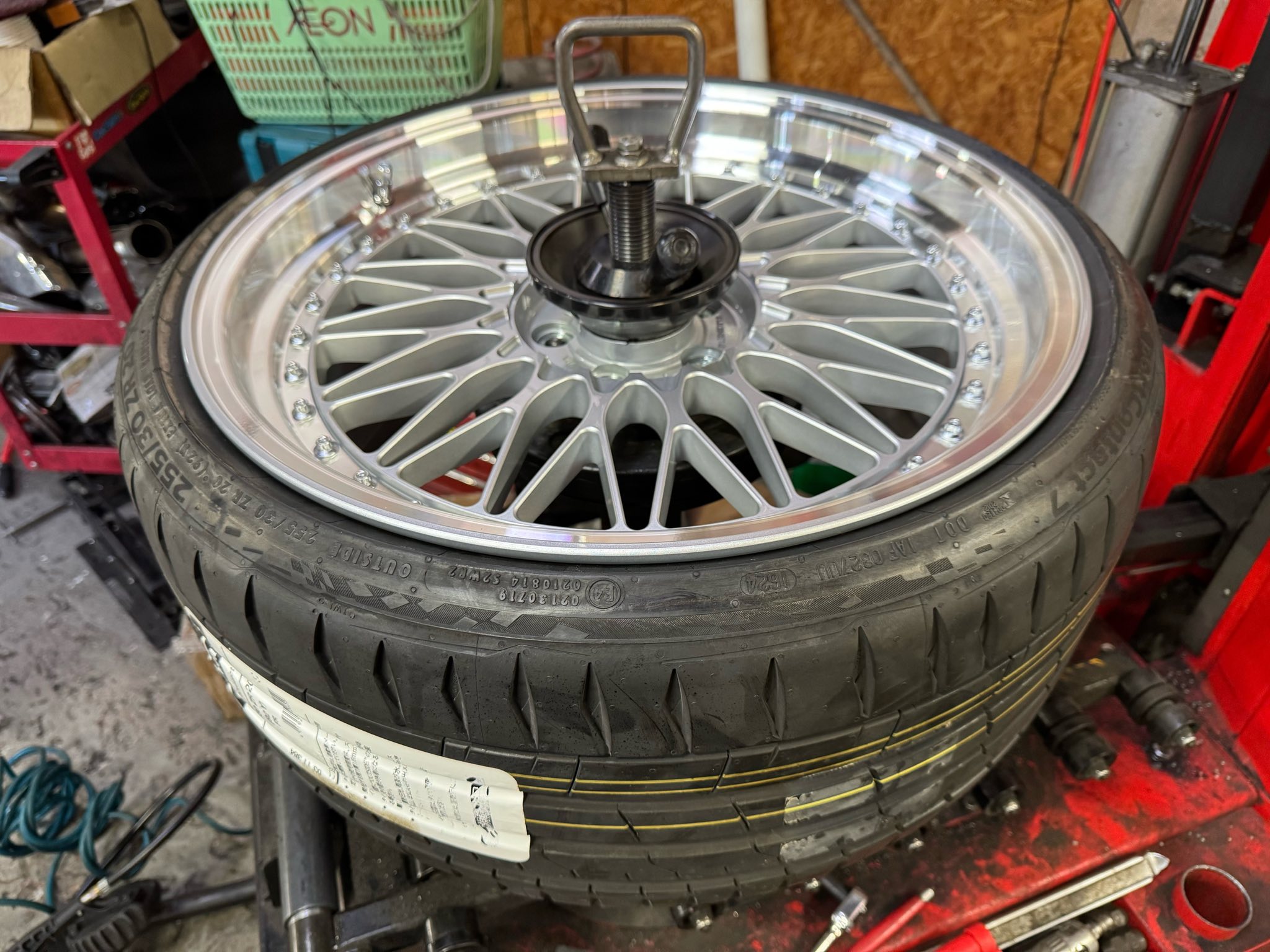 BENZ  X  BBS SUPER-RS！