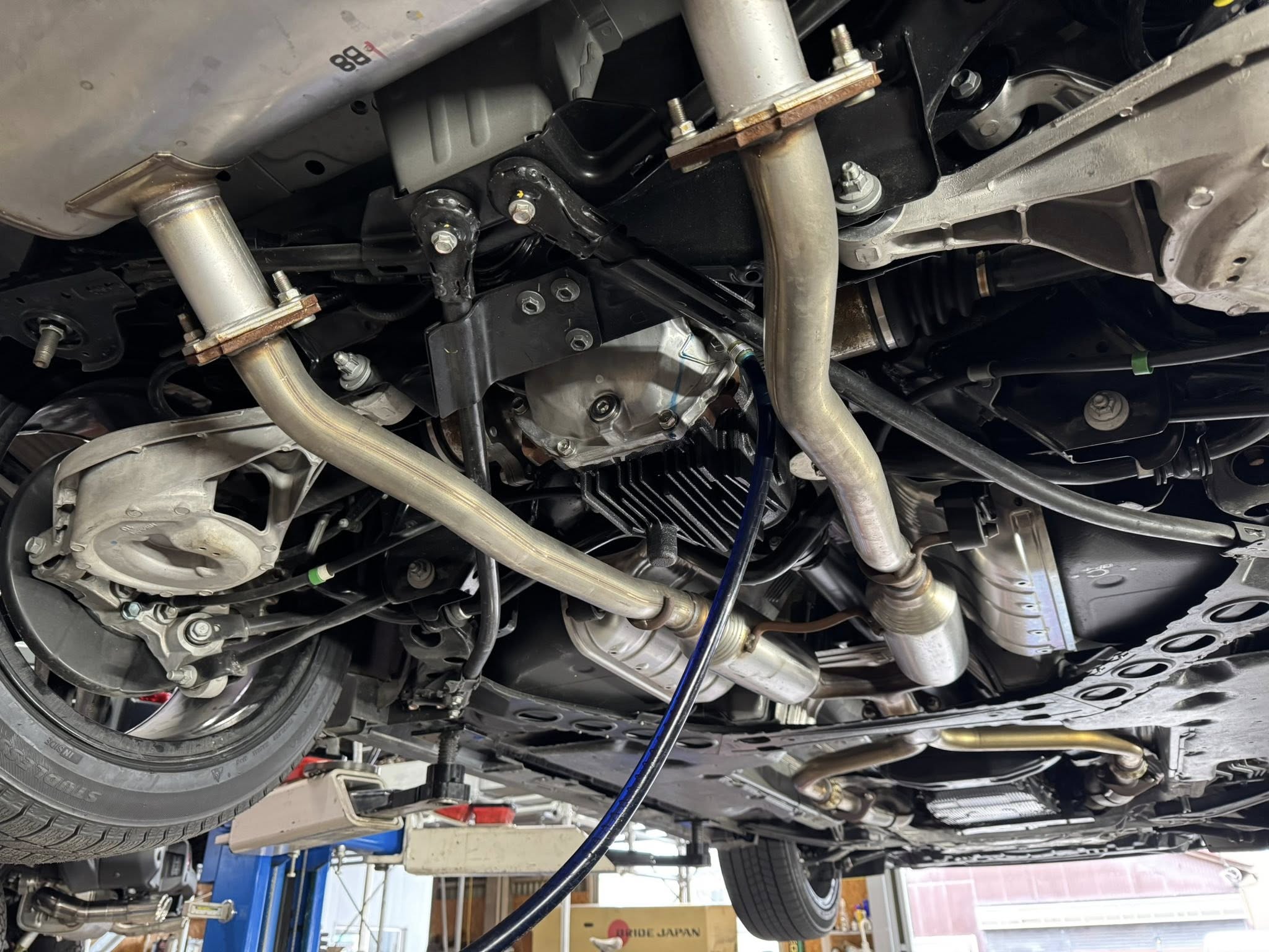 RZ34  X  318is  X  964  X  S5  X  RS3  X  M3  X  318ti  X  A180！