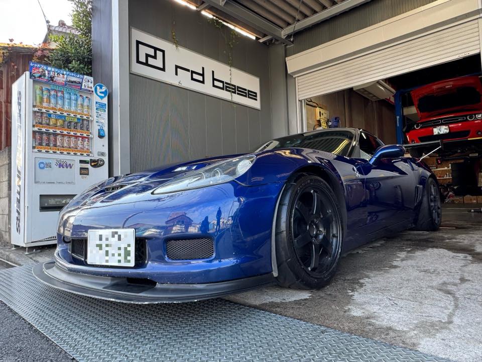 CORVETTE Z06 X DODGE CHALLENGER!