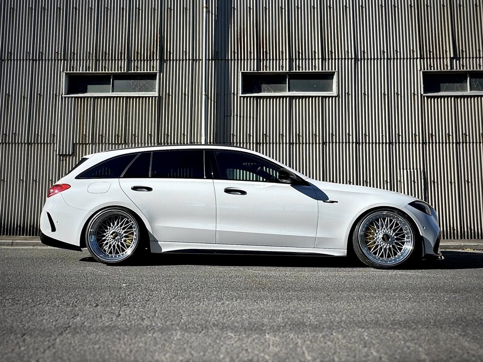 BENZ  X  BBS SUPER-RS！