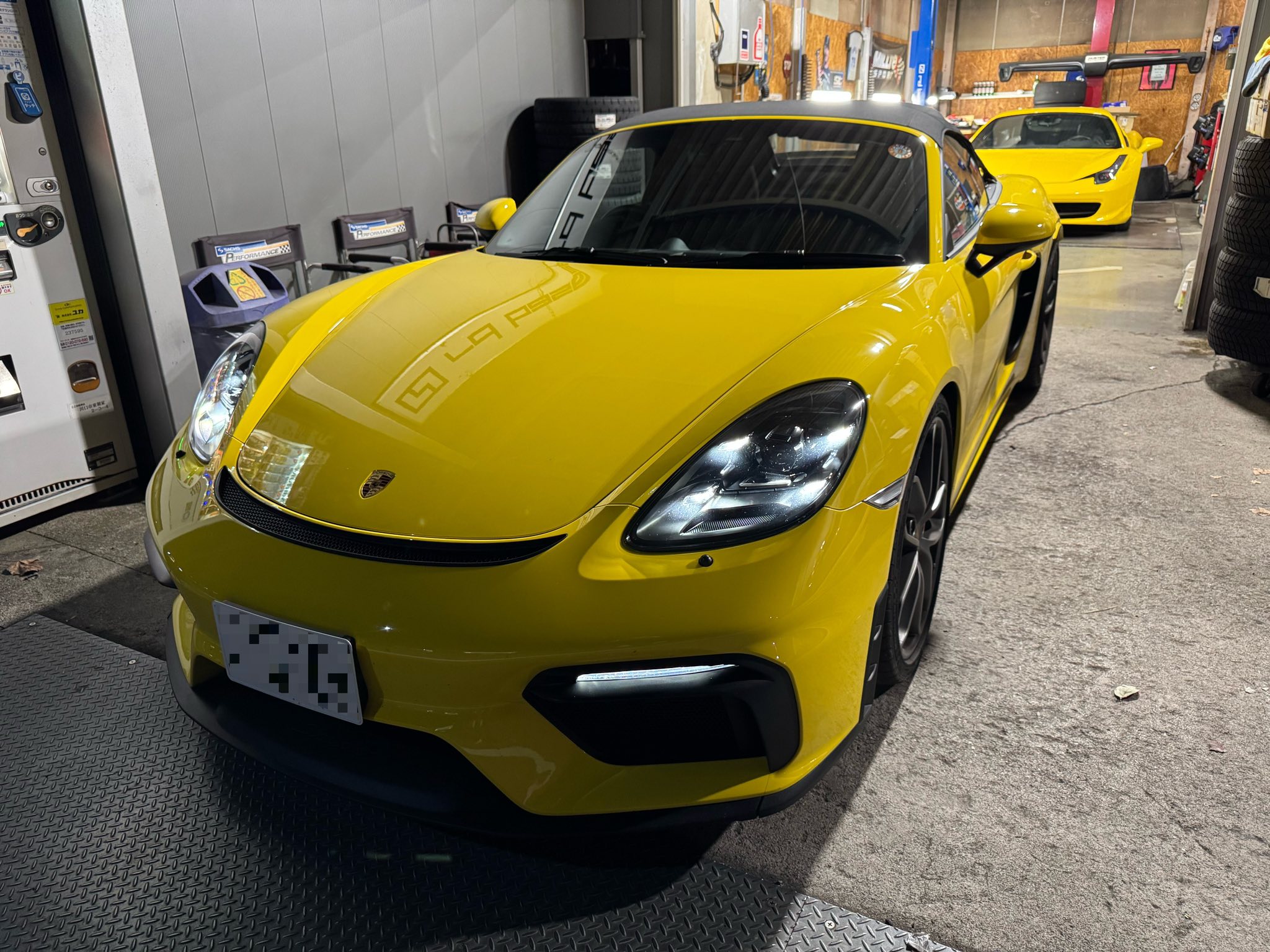 130  X  718  X  DBX  X  ALPHARD！