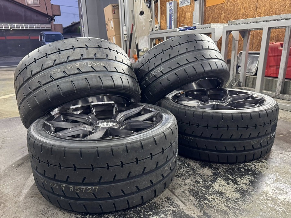 GT4RS 19インチ化の準備！
