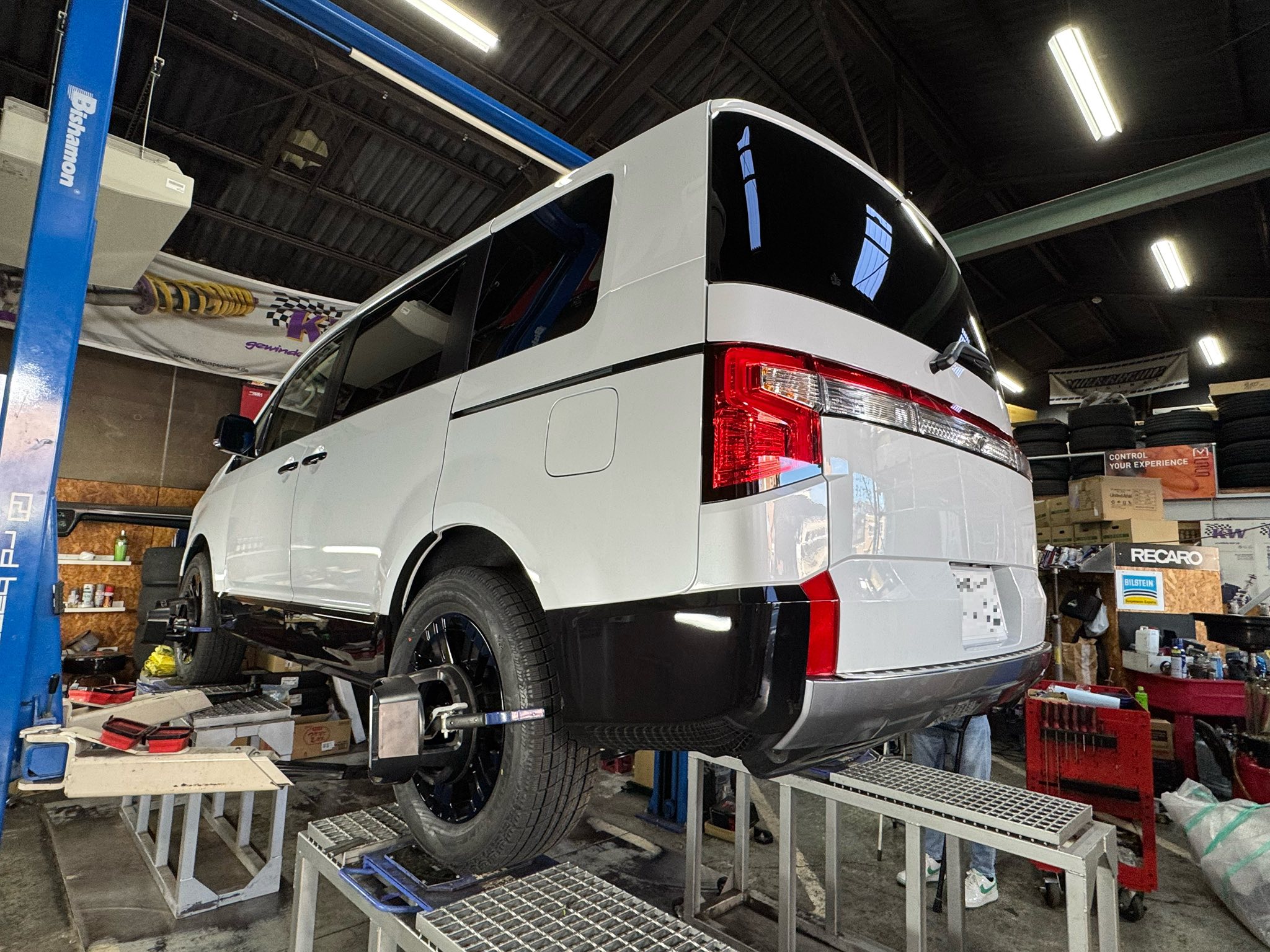 TTRS  X  997Carrera  X  DELICA D5！