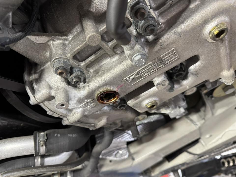 Ferrari F430 エンジンオイル交換に点検!