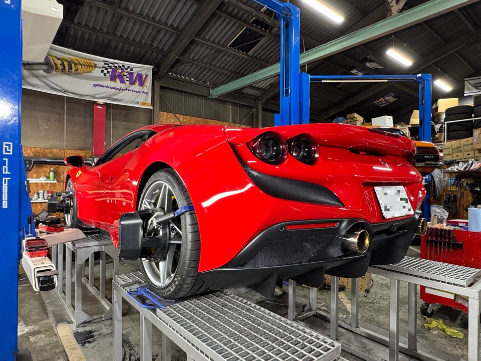 Carrera4S  X  Ferrara F8  X  AMG C63S！