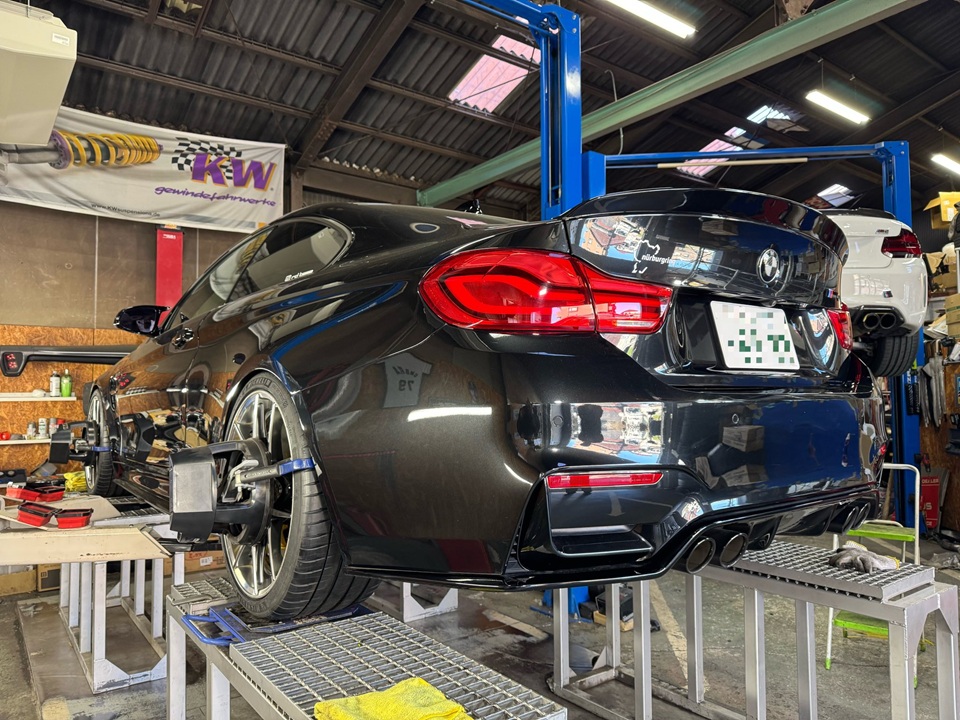 M4  X  R8  X  E250！