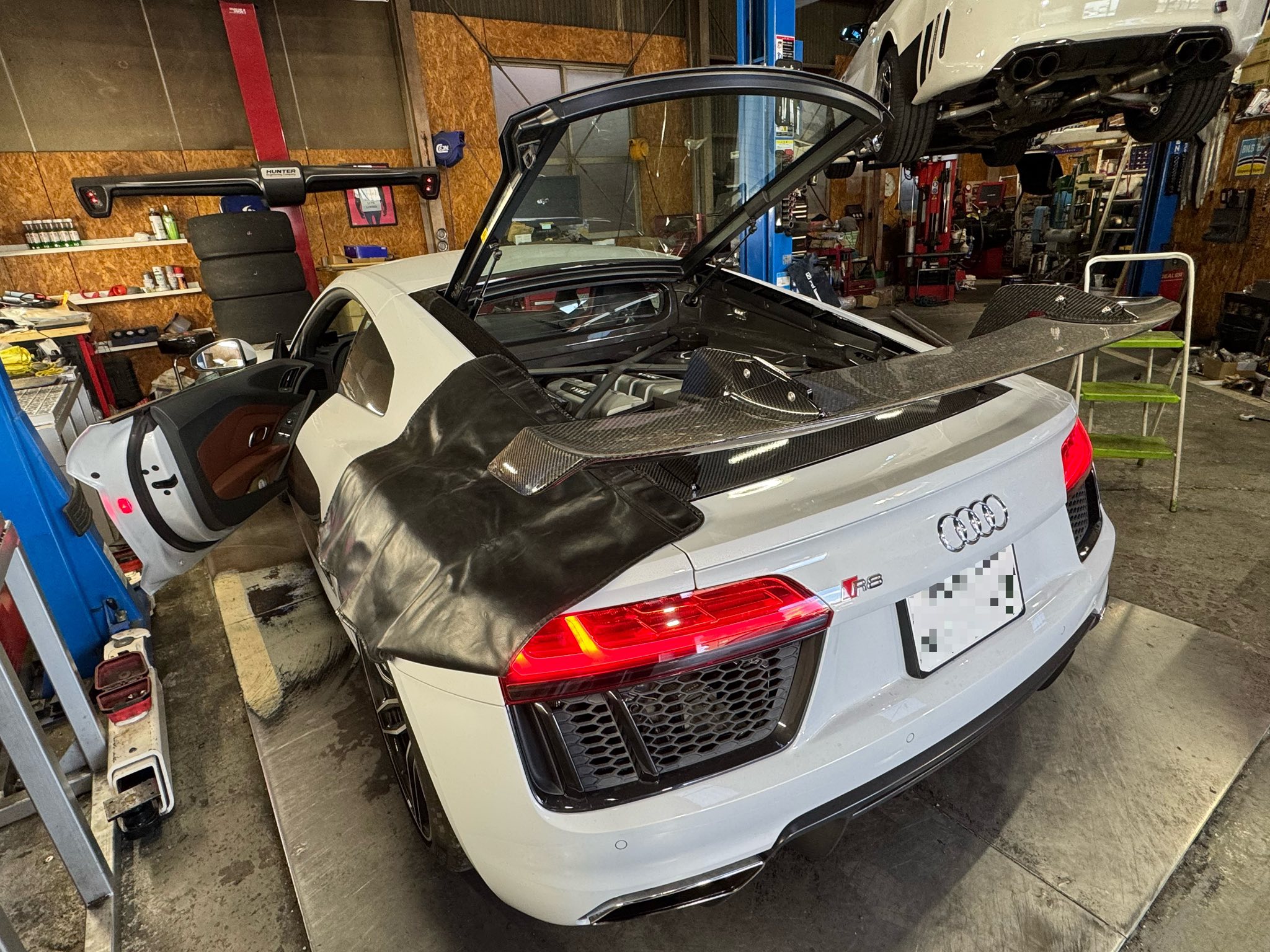 M4  X  R8  X  E250！