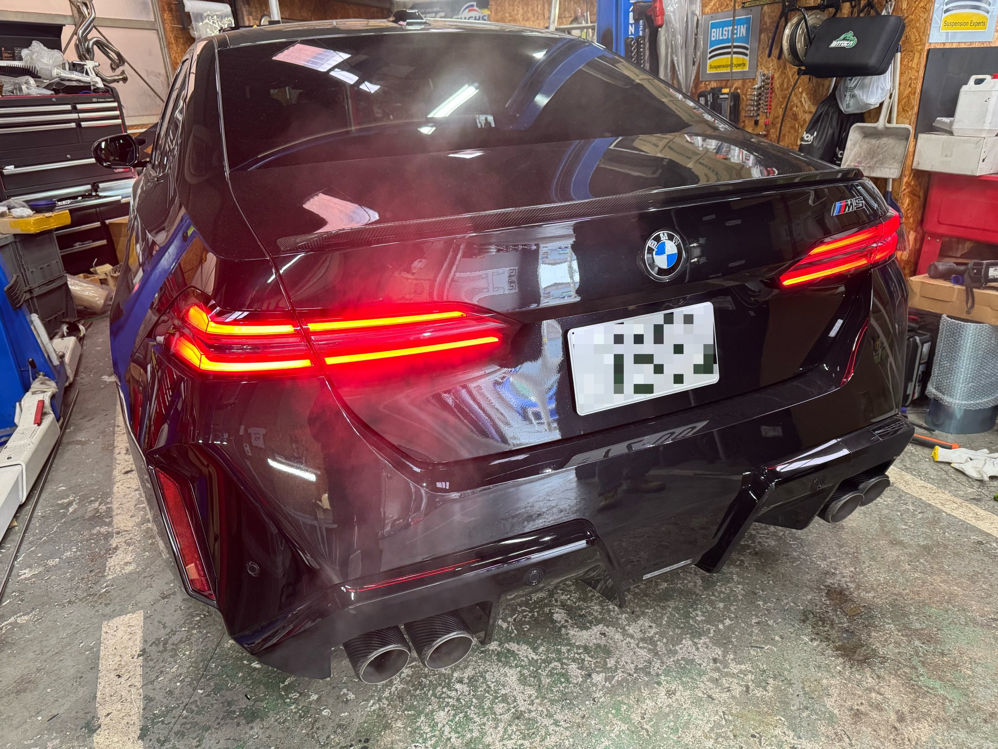 Taycan Turbo  X  GOLF TCR  X  G90M5！