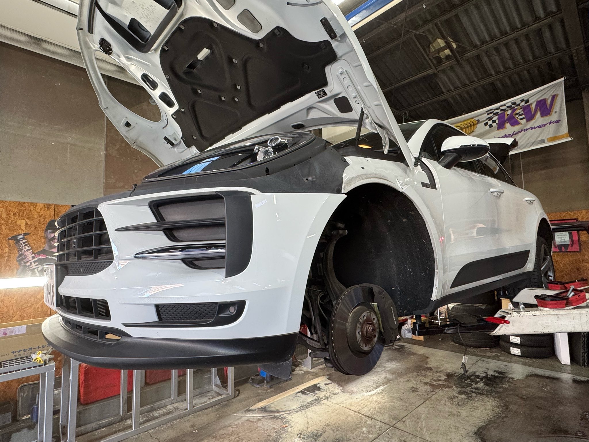 MINI  X  318is  X  VELLFIRE  X  Macan！