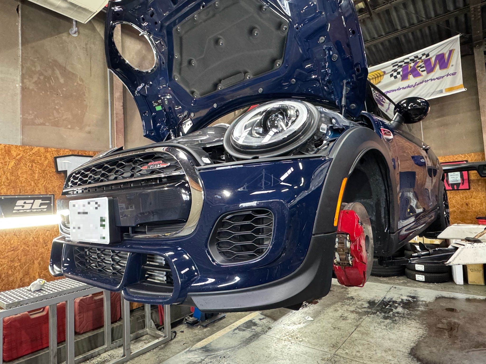 GR ヤリス  X  MINI JCW！