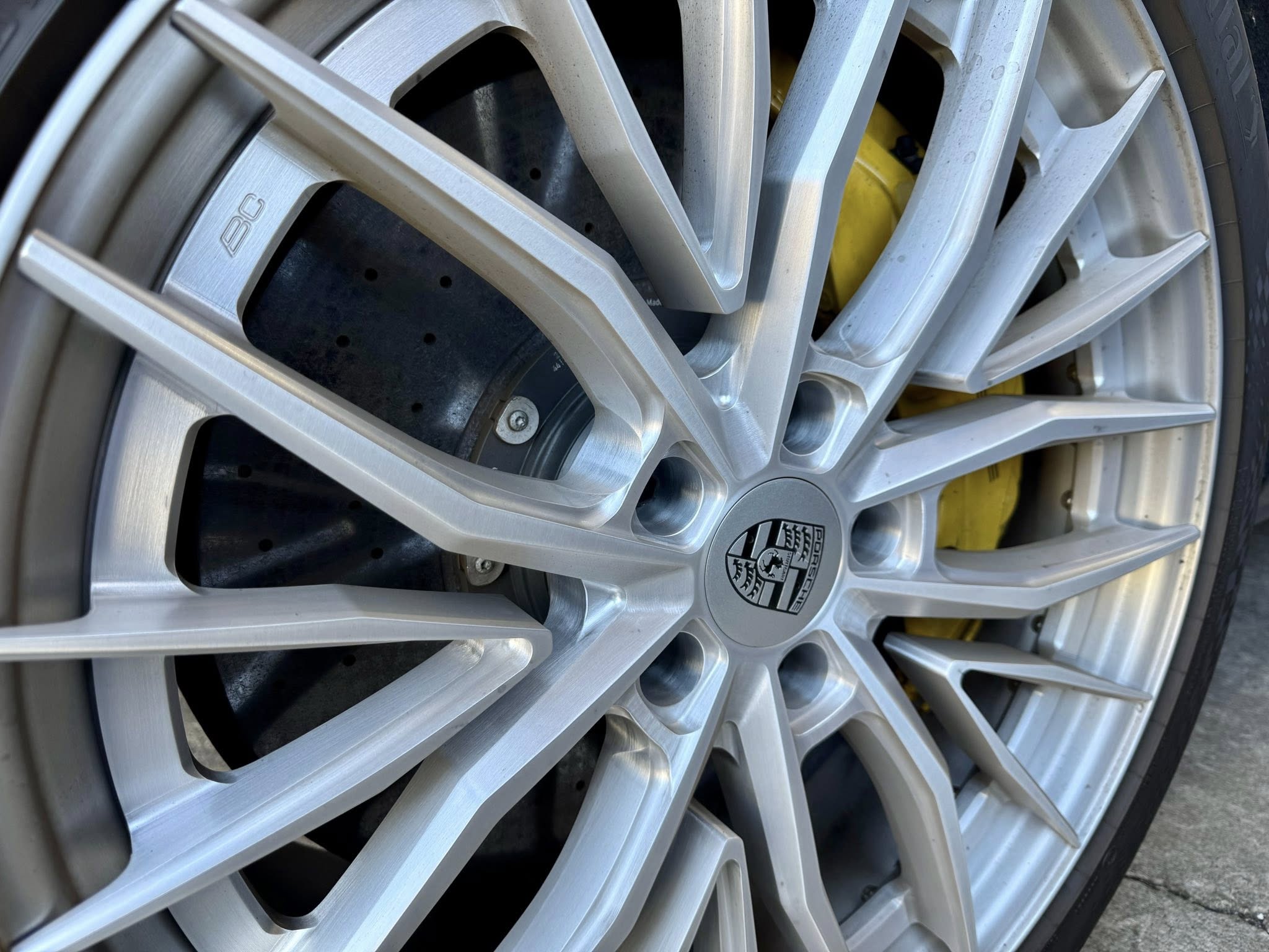 Cayenne Turbo E-Hybrid GT！