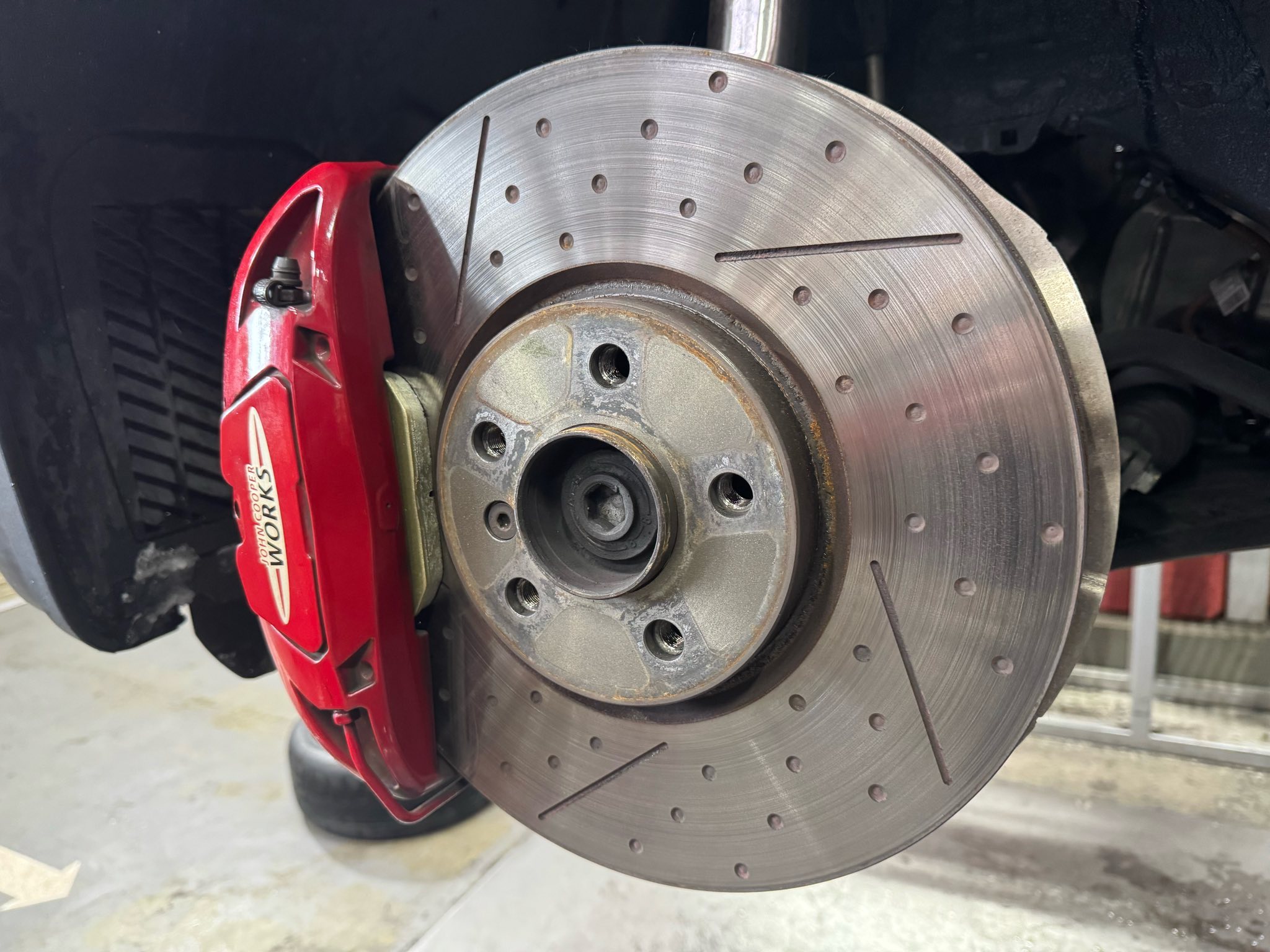 GR ヤリス  X  MINI JCW！