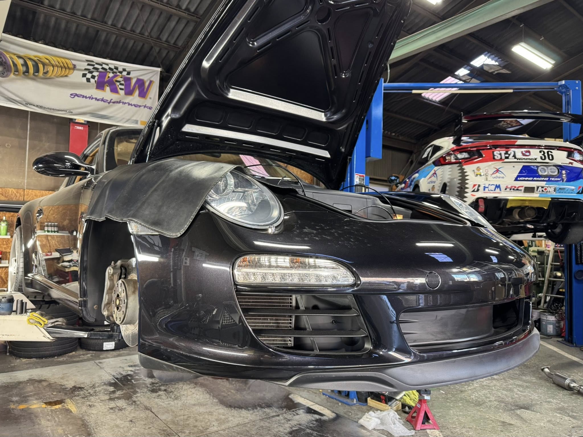 CIVIC TYPE R  X  997 Carrera！