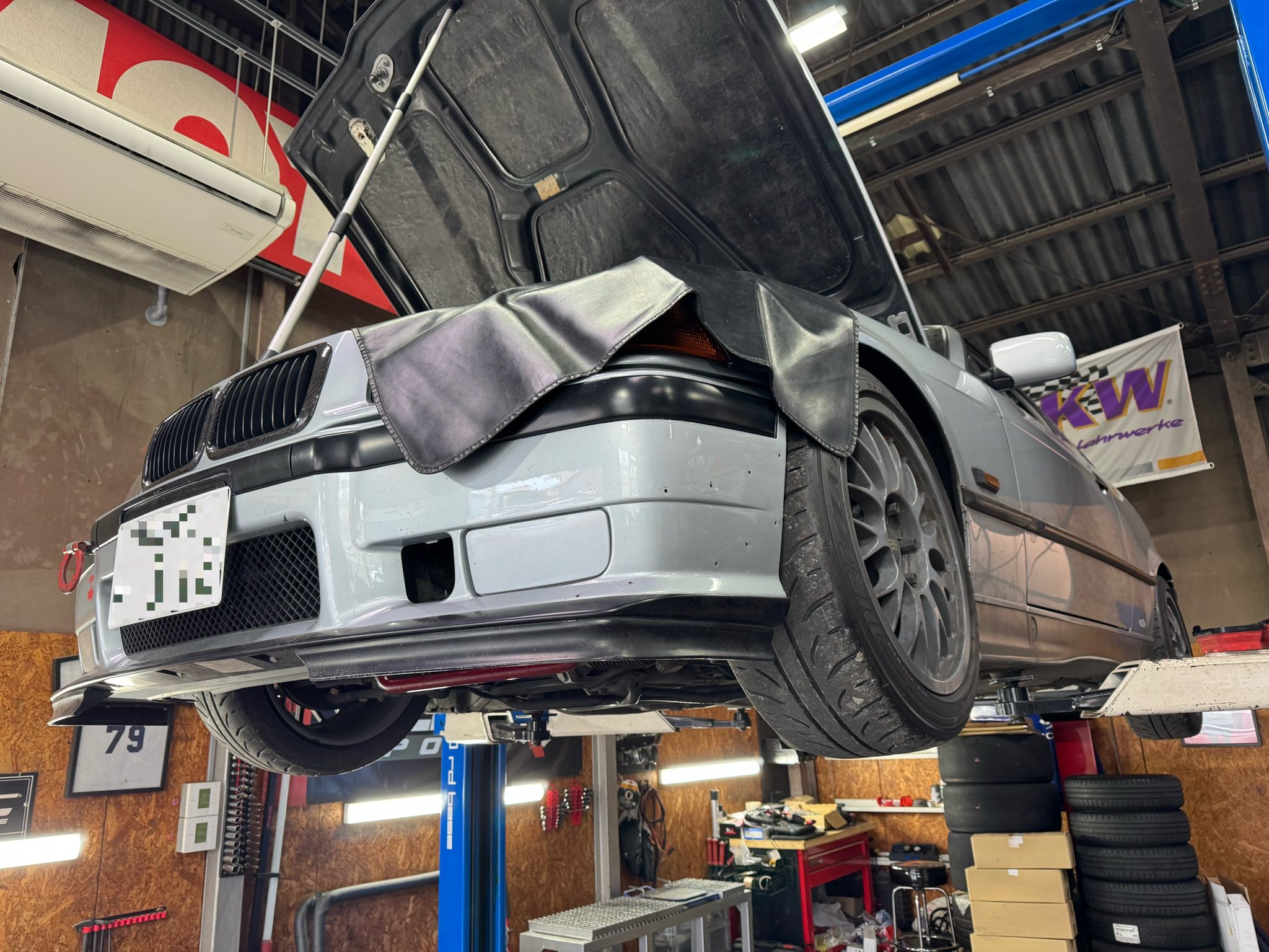 G  X  DBX  X  E  X  Macan  X  318is！