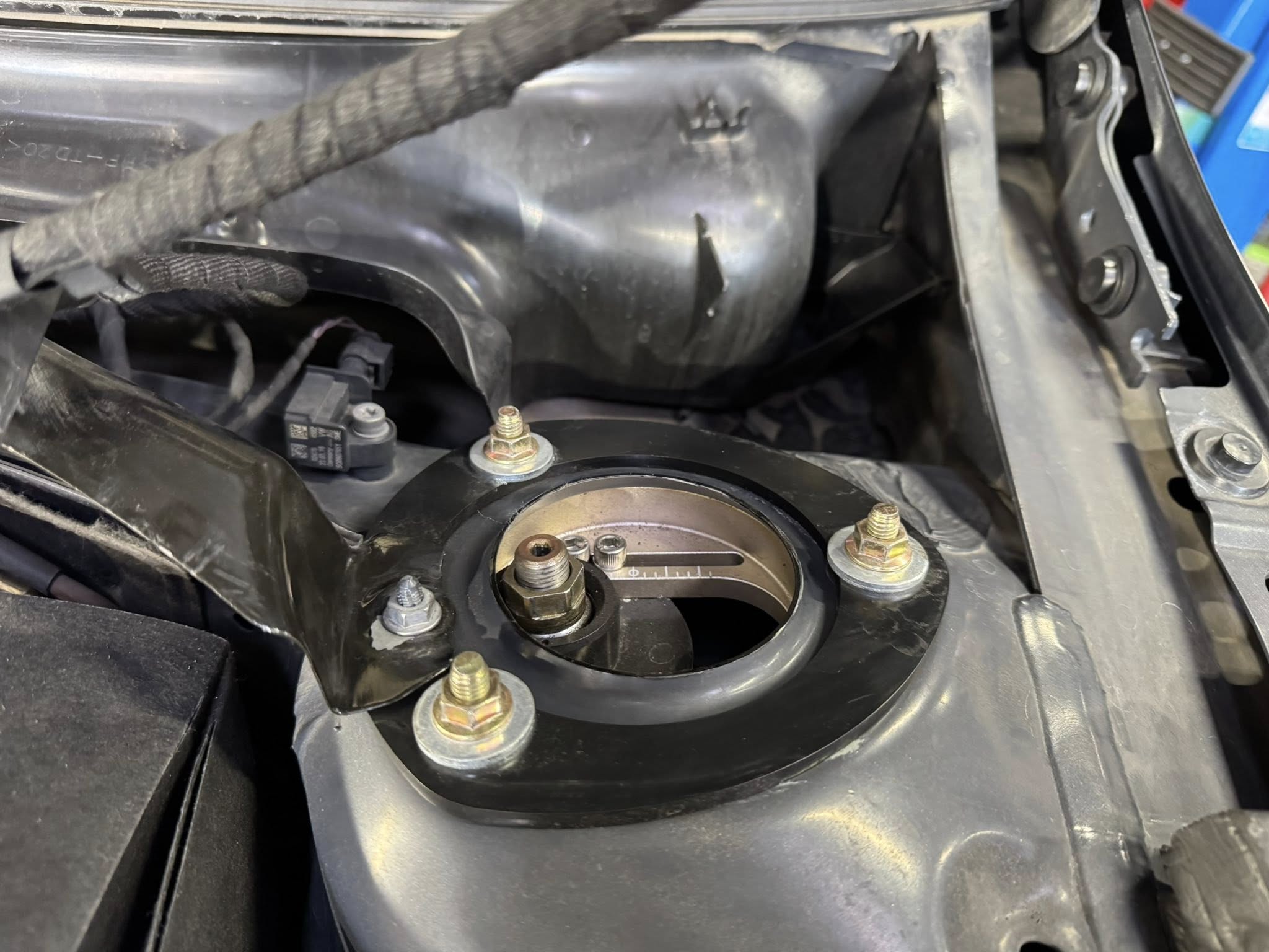 BMW F45  X  GOLF GTI！